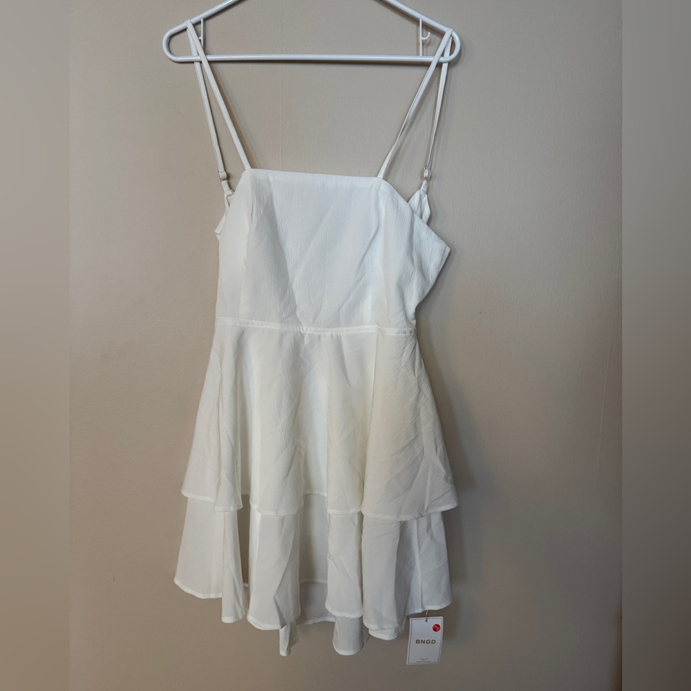 BNGD White Tiered Spaghetti-Strap Dress size large